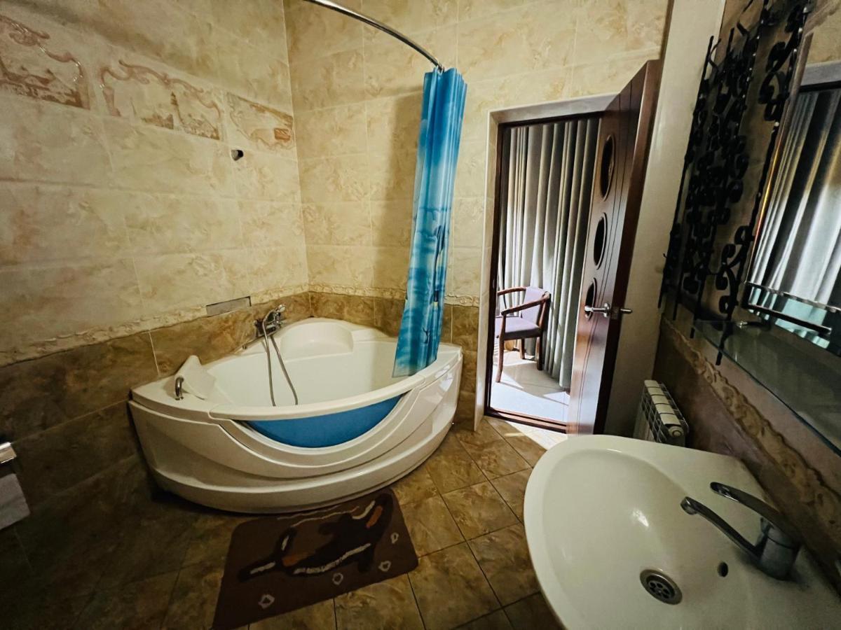 Hotel-Riverside Ташкент Екстер'єр фото